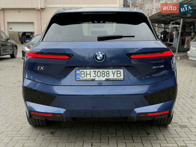 Синий БМВ iX, объемом двигателя 0 л и пробегом 18 тыс. км за 66900 $, фото 5 на Automoto.ua