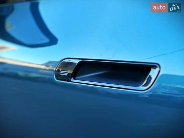 Зелений БМВ iX, об'ємом двигуна 0 л та пробігом 36 тис. км за 62999 $, фото 10 на Automoto.ua