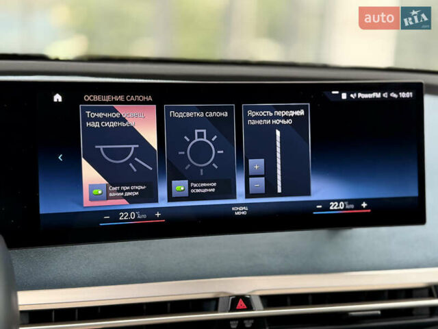 Зеленый БМВ iX, объемом двигателя 0 л и пробегом 45 тыс. км за 59000 $, фото 33 на Automoto.ua