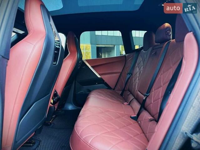 Зелений БМВ iX, об'ємом двигуна 0 л та пробігом 36 тис. км за 62999 $, фото 31 на Automoto.ua