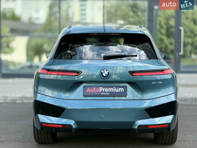 Зеленый БМВ iX, объемом двигателя 0 л и пробегом 45 тыс. км за 59000 $, фото 7 на Automoto.ua