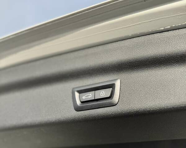 Белый БМВ iX1, объемом двигателя 0 л и пробегом 36 тыс. км за 37800 $, фото 24 на Automoto.ua