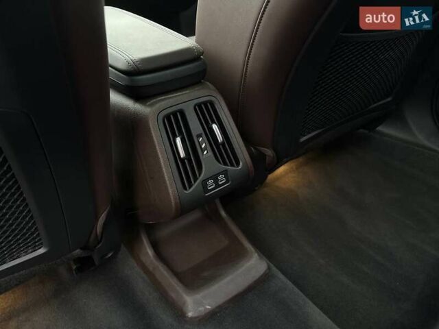 Белый БМВ iX1, объемом двигателя 0 л и пробегом 33 тыс. км за 28000 $, фото 55 на Automoto.ua