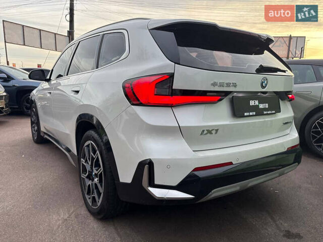 Білий БМВ iX1, об'ємом двигуна 0 л та пробігом 19 тис. км за 29000 $, фото 9 на Automoto.ua