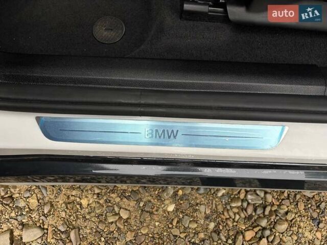 Белый БМВ iX1, объемом двигателя 0 л и пробегом 36 тыс. км за 28000 $, фото 23 на Automoto.ua