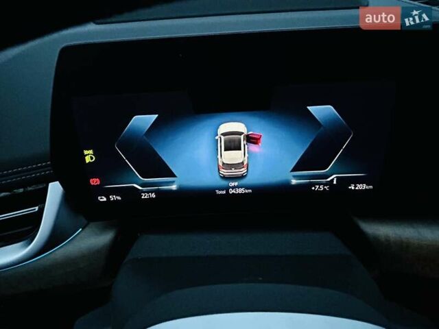 Білий БМВ iX1, об'ємом двигуна 0 л та пробігом 4 тис. км за 33000 $, фото 30 на Automoto.ua