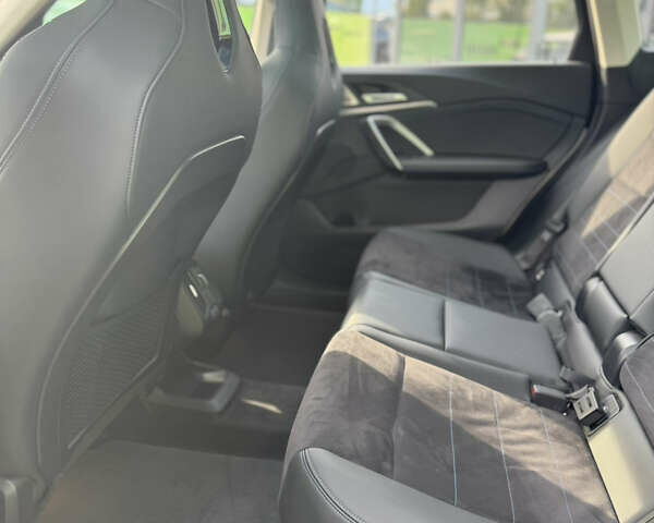 Белый БМВ iX1, объемом двигателя 0 л и пробегом 6 тыс. км за 31500 $, фото 41 на Automoto.ua