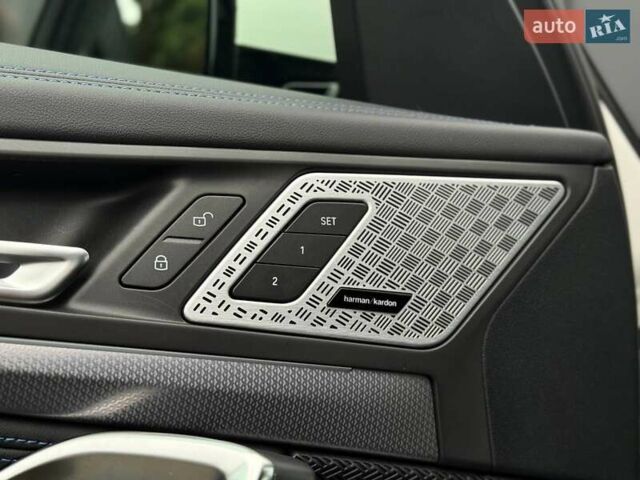 Белый БМВ iX1, объемом двигателя 0 л и пробегом 33 тыс. км за 42900 $, фото 22 на Automoto.ua