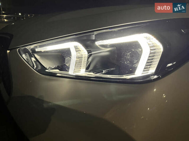 БМВ iX1 2023 в Киеве на Automoto.ua Белый БМВ iX1, объемом двигателя 0 л и пробегом 5 тыс. км за 31900 $, фото 16 на Automoto.ua
