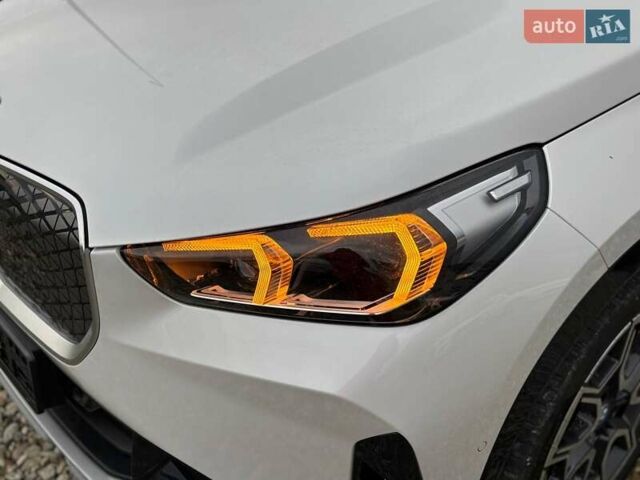 Белый БМВ iX1, объемом двигателя 0 л и пробегом 33 тыс. км за 28000 $, фото 9 на Automoto.ua