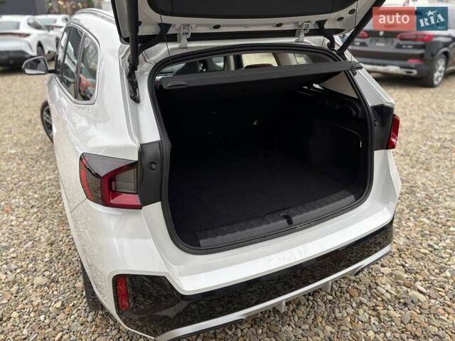 Білий БМВ iX1, об'ємом двигуна 0 л та пробігом 22 тис. км за 29000 $, фото 13 на Automoto.ua