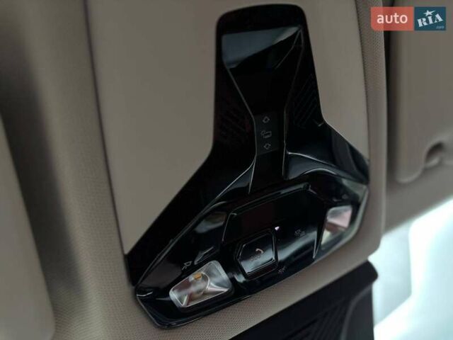 Білий БМВ iX1, об'ємом двигуна 0 л та пробігом 22 тис. км за 29000 $, фото 43 на Automoto.ua