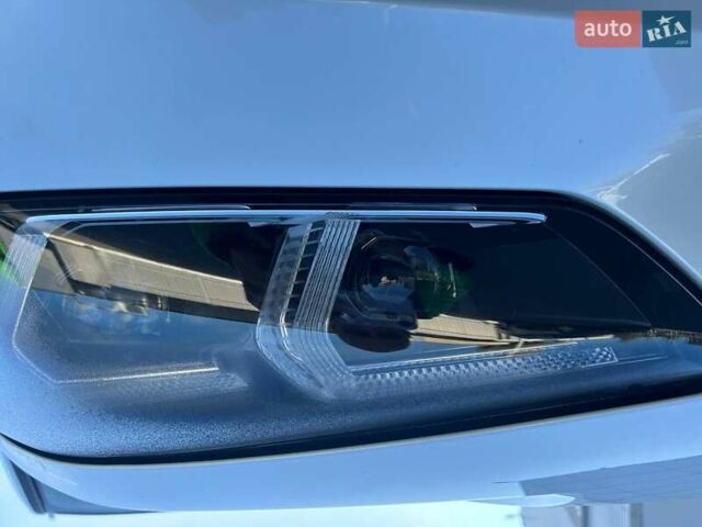 Белый БМВ iX1, объемом двигателя 0 л и пробегом 16 тыс. км за 31000 $, фото 16 на Automoto.ua