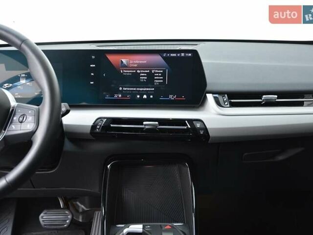 Белый БМВ iX1, объемом двигателя 0 л и пробегом 12 тыс. км за 37793 $, фото 6 на Automoto.ua