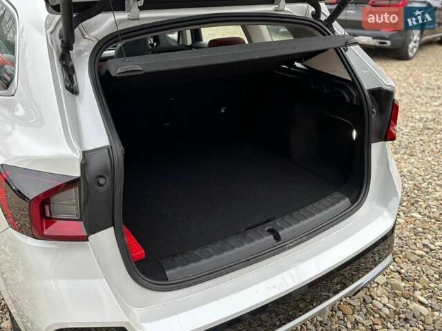 Білий БМВ iX1, об'ємом двигуна 0 л та пробігом 22 тис. км за 29000 $, фото 12 на Automoto.ua