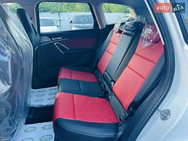Белый БМВ iX1, объемом двигателя 0 л и пробегом 1 тыс. км за 34990 $, фото 19 на Automoto.ua