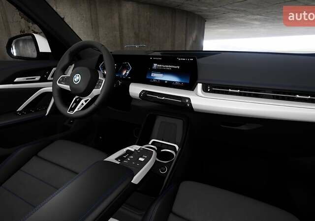 Белый БМВ iX1, объемом двигателя 0 л и пробегом 2 тыс. км за 50149 $, фото 9 на Automoto.ua