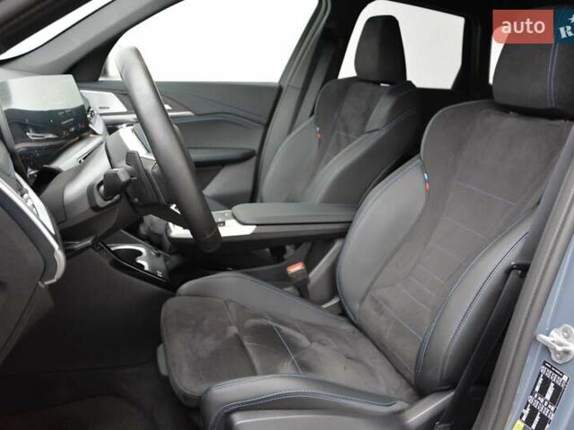 Бежевий БМВ iX1, об'ємом двигуна 0 л та пробігом 8 тис. км за 51802 $, фото 3 на Automoto.ua