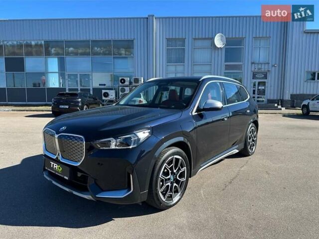 Чорний БМВ iX1, об'ємом двигуна 0 л та пробігом 3 тис. км за 29500 $, фото 1 на Automoto.ua