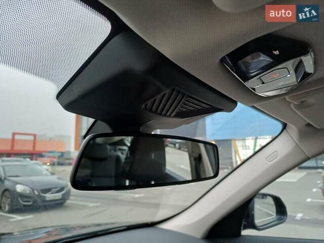 Чорний БМВ iX1, об'ємом двигуна 0 л та пробігом 7 тис. км за 38900 $, фото 60 на Automoto.ua