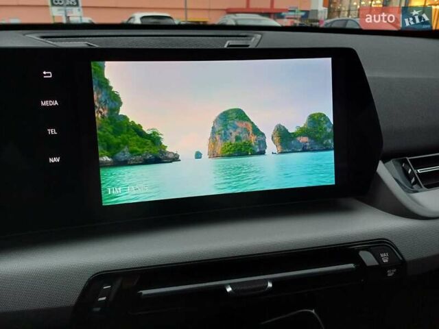 Чорний БМВ iX1, об'ємом двигуна 0 л та пробігом 7 тис. км за 38900 $, фото 50 на Automoto.ua