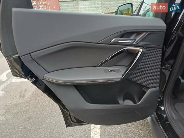 Чорний БМВ iX1, об'ємом двигуна 0 л та пробігом 7 тис. км за 38900 $, фото 18 на Automoto.ua