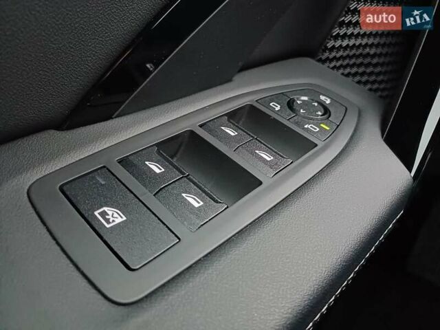 Чорний БМВ iX1, об'ємом двигуна 0 л та пробігом 7 тис. км за 38900 $, фото 40 на Automoto.ua