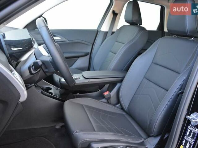 Черный БМВ iX1, объемом двигателя 0 л и пробегом 6 тыс. км за 34765 $, фото 3 на Automoto.ua