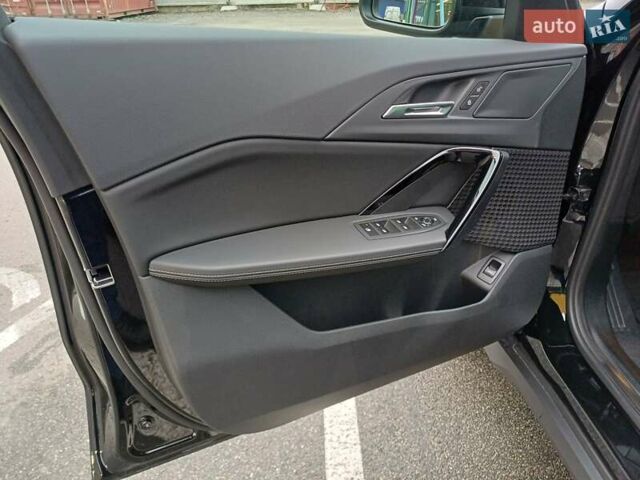 Чорний БМВ iX1, об'ємом двигуна 0 л та пробігом 7 тис. км за 38900 $, фото 17 на Automoto.ua