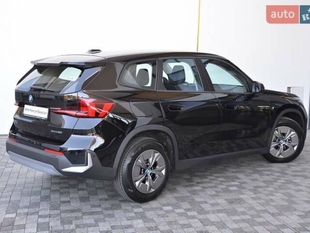Черный БМВ iX1, объемом двигателя 0 л и пробегом 6 тыс. км за 34765 $, фото 2 на Automoto.ua