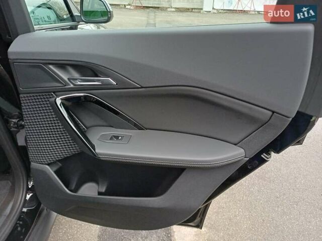 Чорний БМВ iX1, об'ємом двигуна 0 л та пробігом 7 тис. км за 38900 $, фото 25 на Automoto.ua