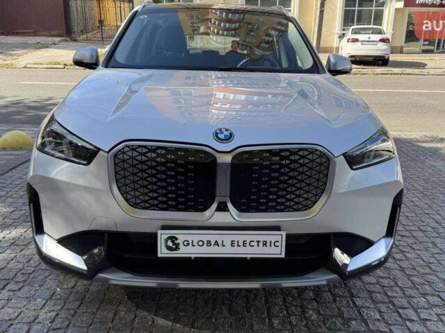 купити нове авто БМВ iX1 2023 року від офіційного дилера Global Electric БМВ фото