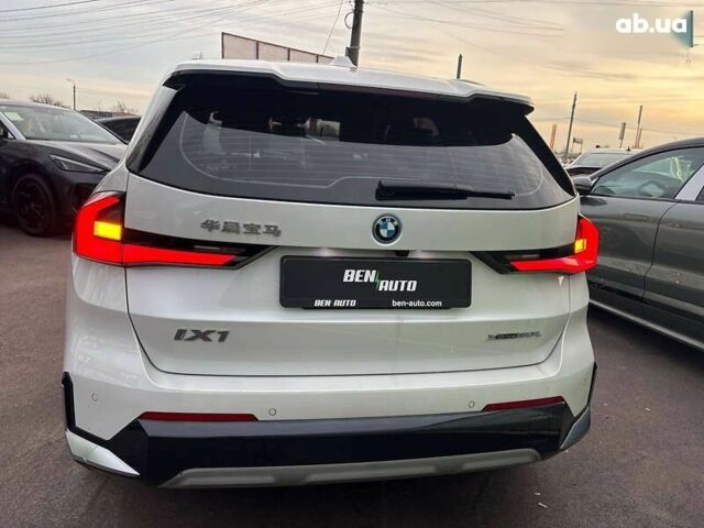 БМВ iX1, объемом двигателя 0 л и пробегом 19 тыс. км за 29000 $, фото 7 на Automoto.ua