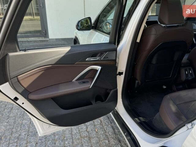 купити нове авто БМВ iX1 2023 року від офіційного дилера Global Electric БМВ фото