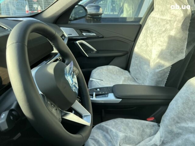 БМВ iX1, объемом двигателя 0 л и пробегом 0 тыс. км за 68251 $, фото 14 на Automoto.ua