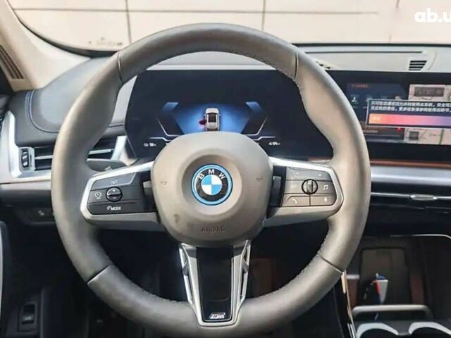 БМВ iX1, объемом двигателя 0 л и пробегом 5 тыс. км за 27700 $, фото 7 на Automoto.ua