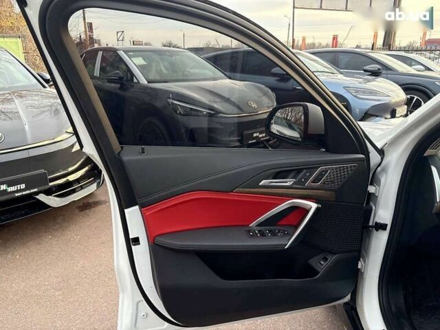 БМВ iX1, объемом двигателя 0 л и пробегом 19 тыс. км за 29000 $, фото 14 на Automoto.ua