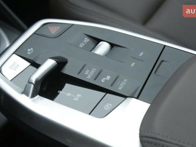 купить новое авто БМВ iX1 2023 года от официального дилера Global Electric БМВ фото