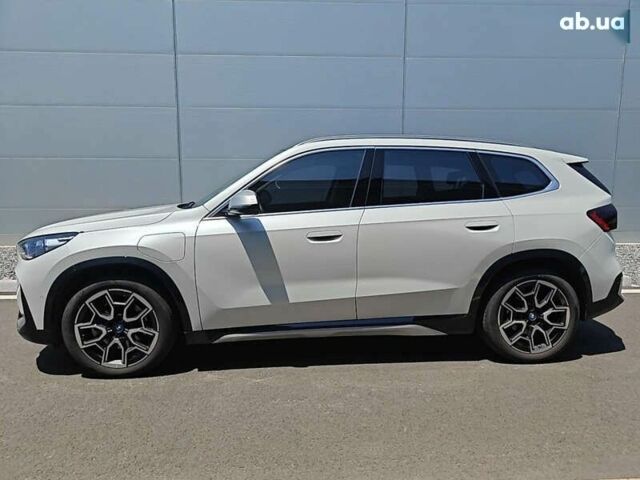 БМВ iX1 2023 в Киеве на Automoto.ua БМВ iX1, объемом двигателя 0 л и пробегом 28 тыс. км за 25000 $, фото 3 на Automoto.ua