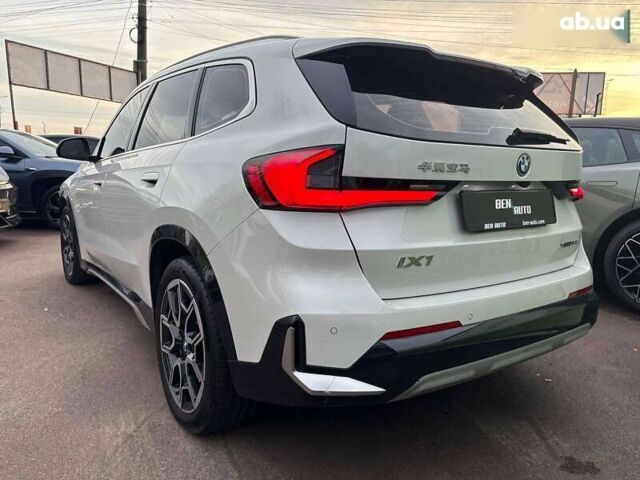 БМВ iX1, объемом двигателя 0 л и пробегом 19 тыс. км за 29000 $, фото 9 на Automoto.ua