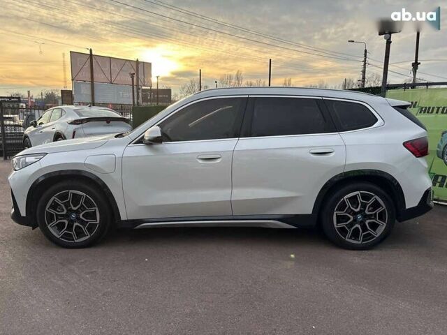 БМВ iX1, объемом двигателя 0 л и пробегом 19 тыс. км за 29000 $, фото 8 на Automoto.ua