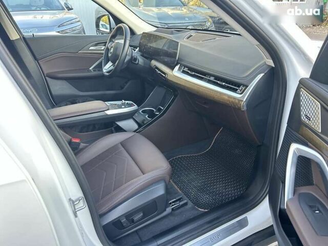 БМВ iX1, об'ємом двигуна 0 л та пробігом 4 тис. км за 34999 $, фото 15 на Automoto.ua