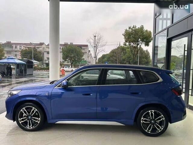 БМВ iX1, объемом двигателя 0 л и пробегом 4 тыс. км за 26700 $, фото 2 на Automoto.ua
