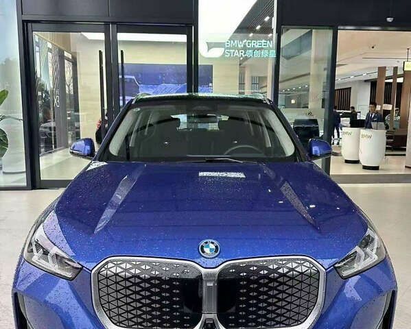 БМВ iX1, объемом двигателя 0 л и пробегом 4 тыс. км за 26700 $, фото 1 на Automoto.ua