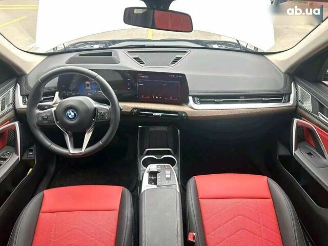 БМВ iX1, объемом двигателя 0 л и пробегом 19 тыс. км за 25500 $, фото 3 на Automoto.ua