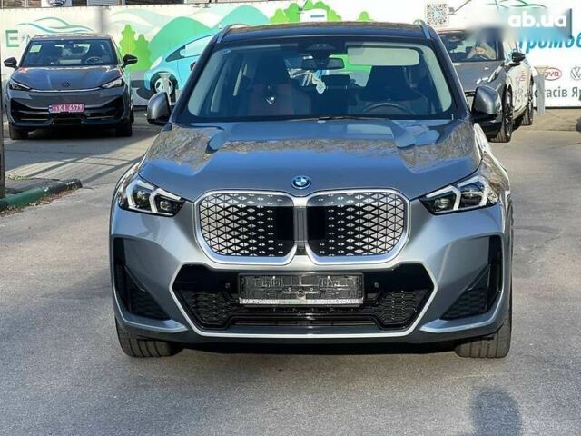 БМВ iX1, объемом двигателя 0 л и пробегом 10 тыс. км за 28500 $, фото 1 на Automoto.ua