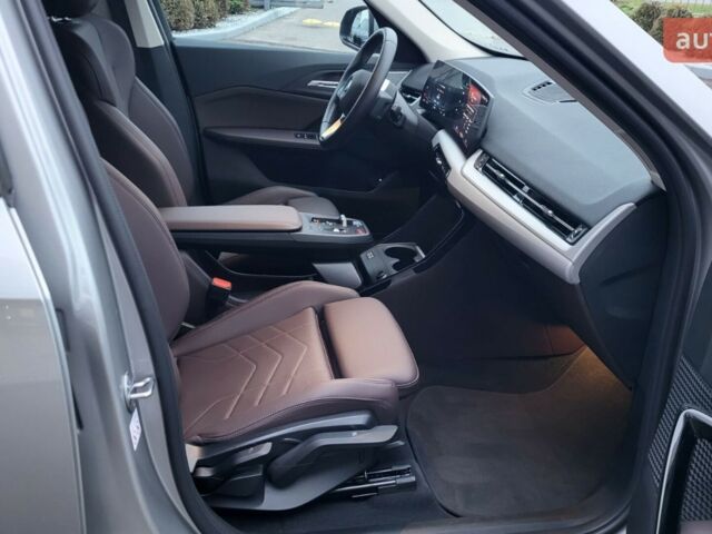 БМВ iX1, об'ємом двигуна 0 л та пробігом 0 тис. км за 40700 $, фото 18 на Automoto.ua