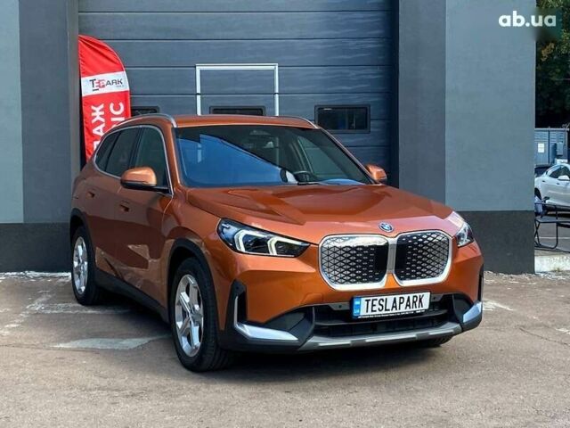 БМВ iX1, объемом двигателя 0 л и пробегом 47 тыс. км за 36999 $, фото 10 на Automoto.ua