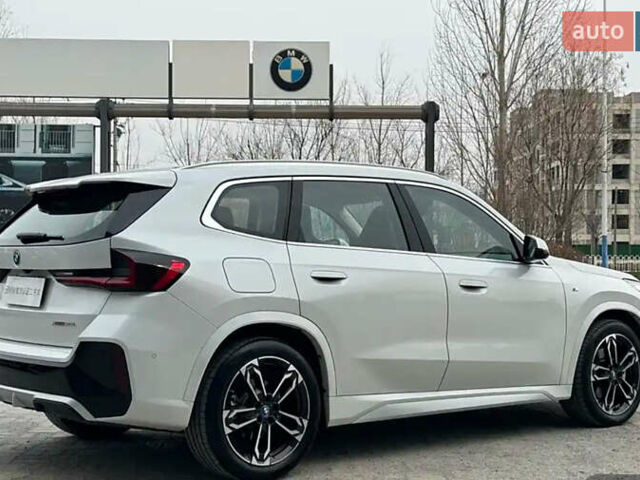 БМВ iX1, объемом двигателя 0 л и пробегом 6 тыс. км за 29500 $, фото 3 на Automoto.ua
