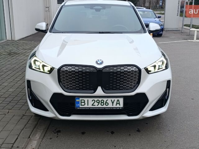 БМВ iX1, объемом двигателя 0 л и пробегом 0 тыс. км за 50206 $, фото 1 на Automoto.ua